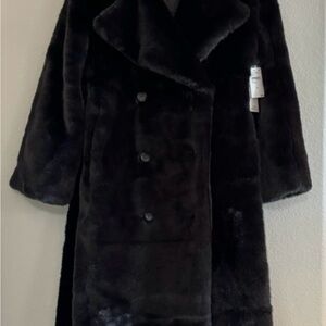 Good American Black Oversized Faux Fur Coat